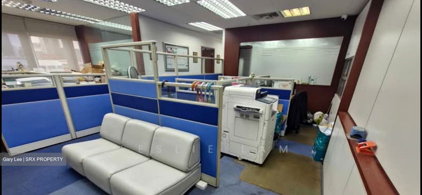 Golden Sultan Plaza (D7), Office #577992751